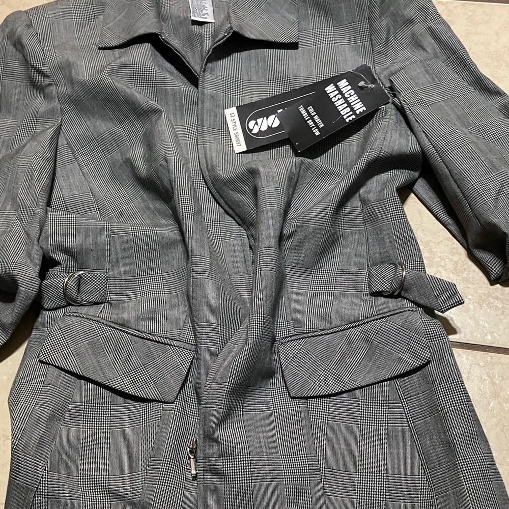 Perceptions Black and Gray Plaid Blazer